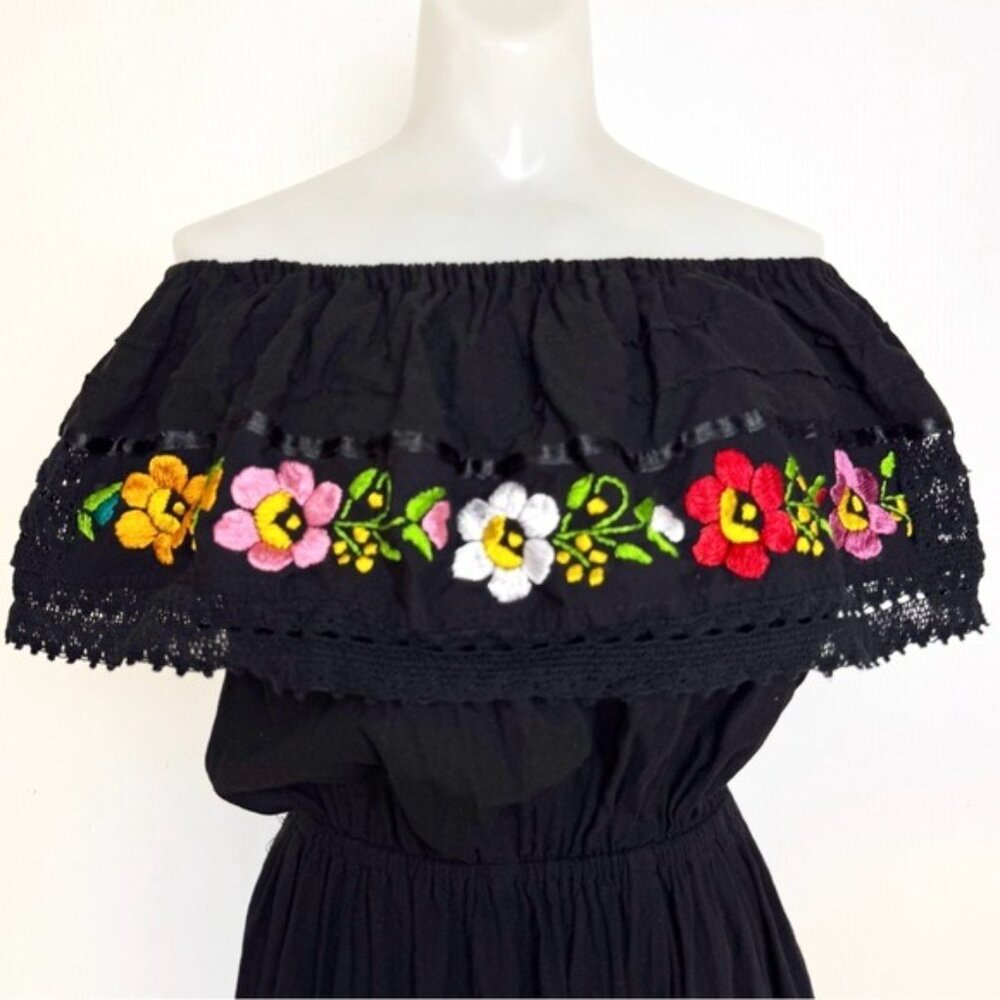 Mexican hand embroidered artesian black floral dress Off Shoulder Cotton Medium - Picture 5 of 12